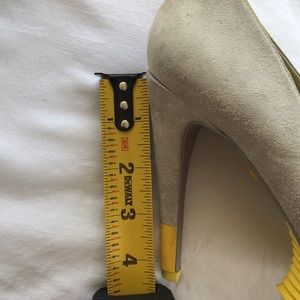 Colé Haan High heal